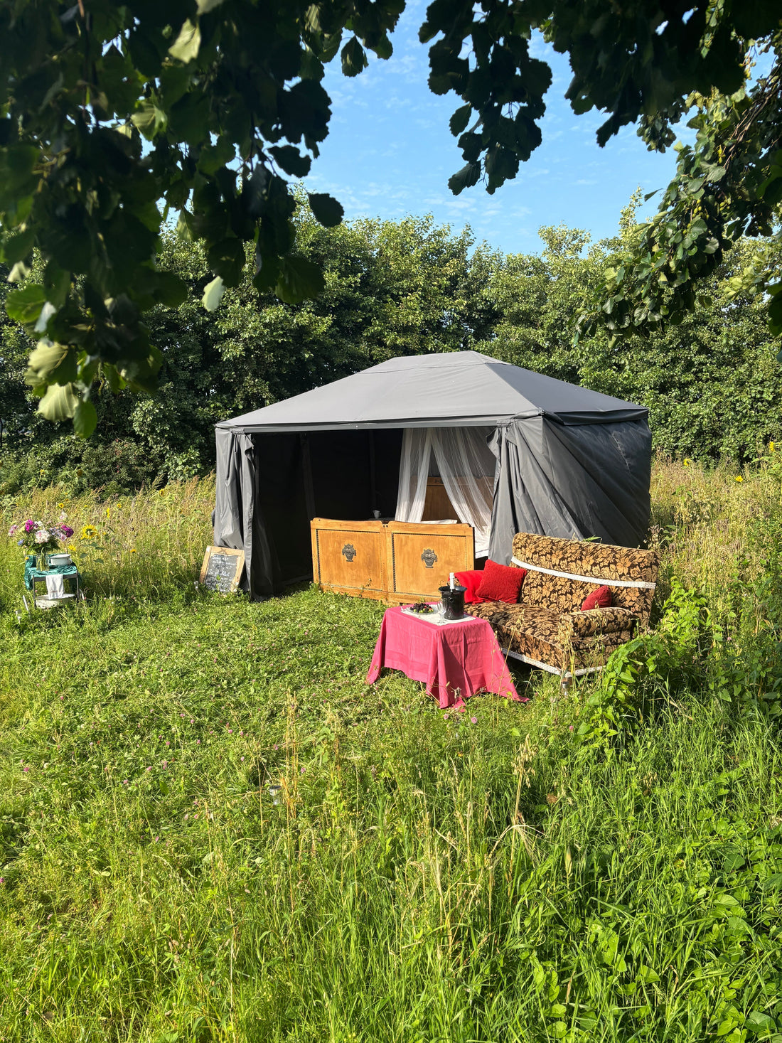 Übernachten im Himbeerfeld